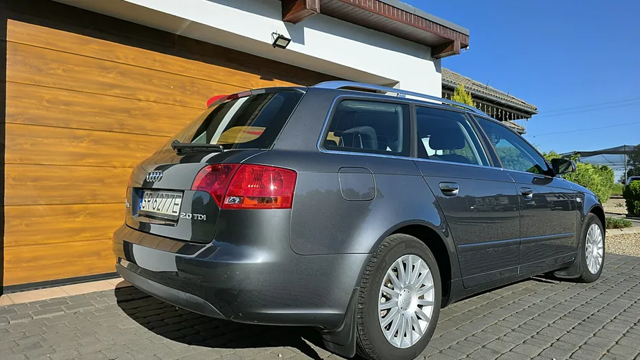 AUDI A4 Avant -