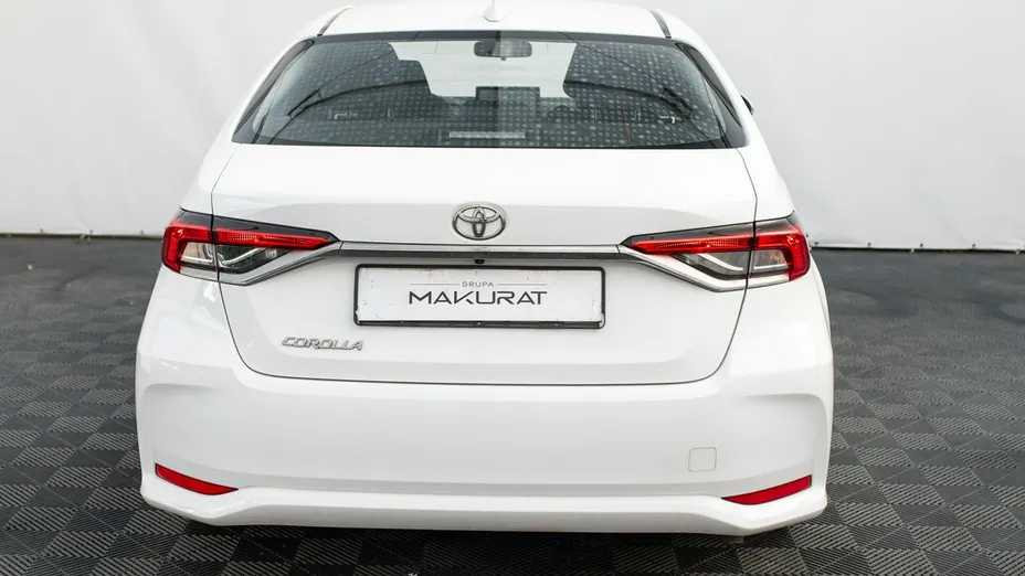 TOYOTA Corolla -