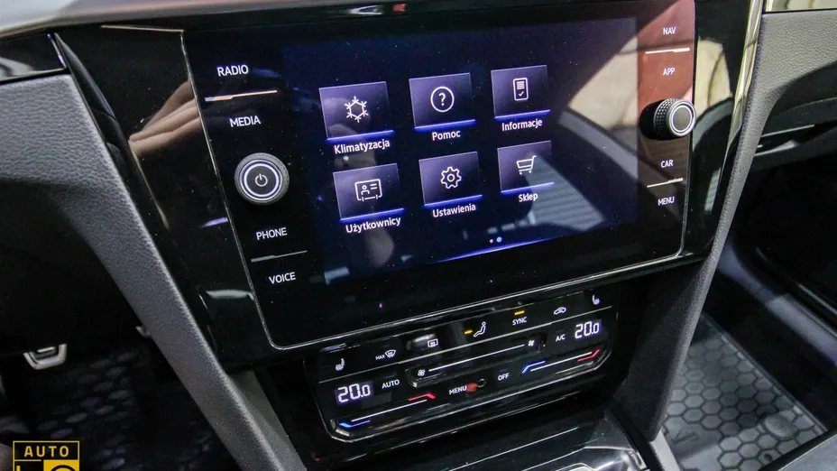 VOLKSWAGEN Arteon -