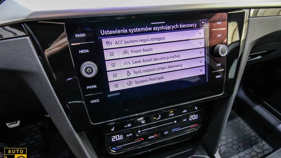 VOLKSWAGEN Arteon -