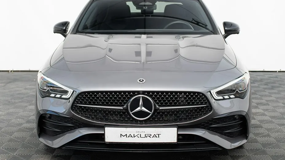 MERCEDES-BENZ CLA -