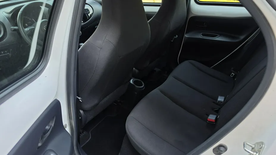 TOYOTA Aygo X -