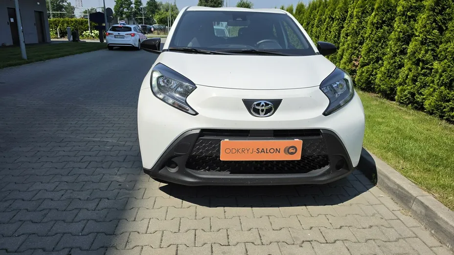 TOYOTA Aygo X -