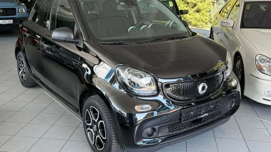 SMART forfour -