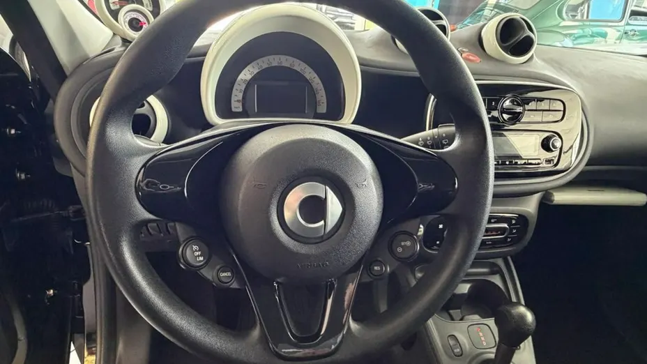 SMART forfour -