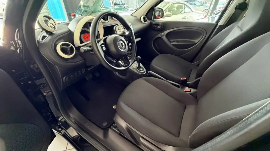 SMART forfour -