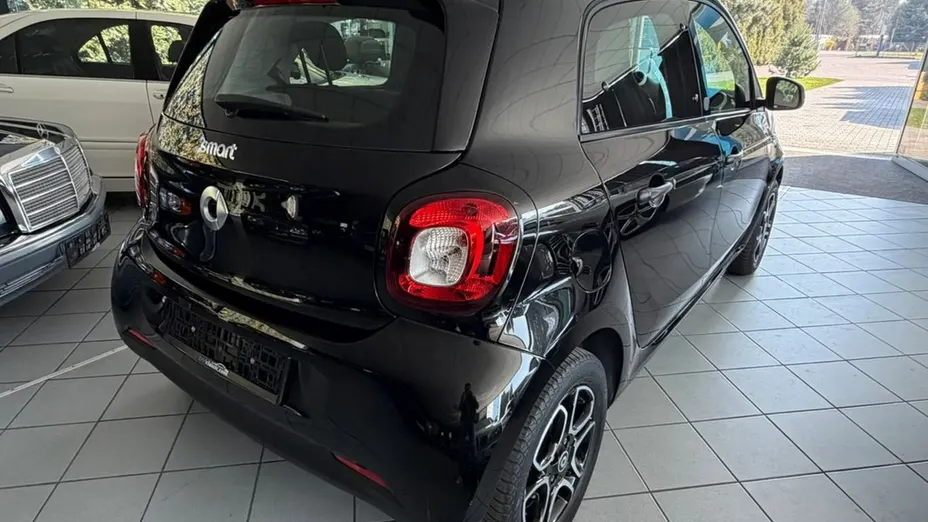 SMART forfour -