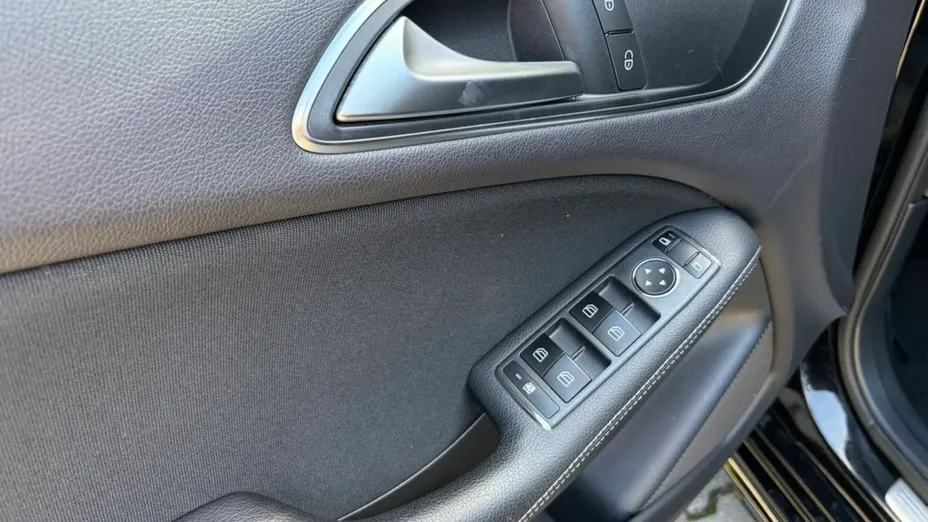 MERCEDES-BENZ B Klasa -
