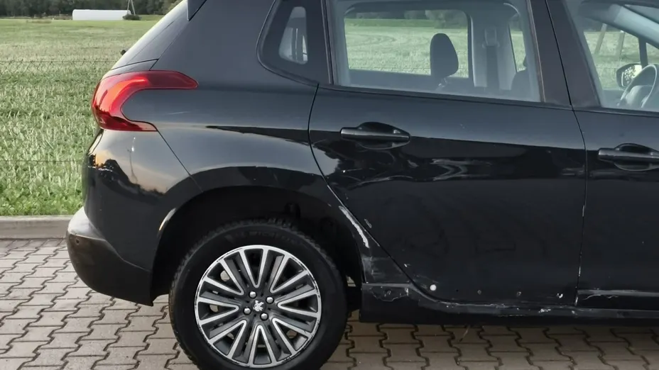 PEUGEOT 2008 -