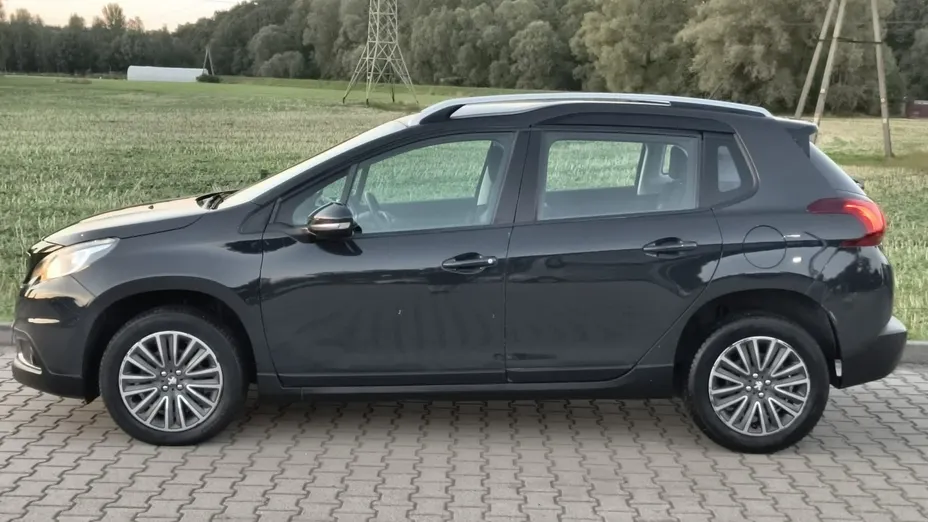 PEUGEOT 2008 -