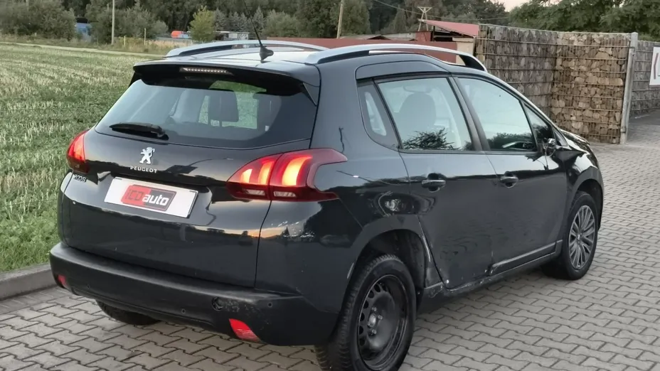 PEUGEOT 2008 -