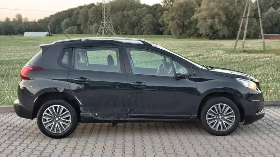PEUGEOT 2008 -