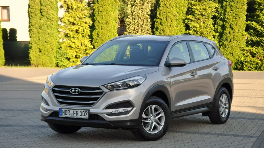 HYUNDAI Tucson -