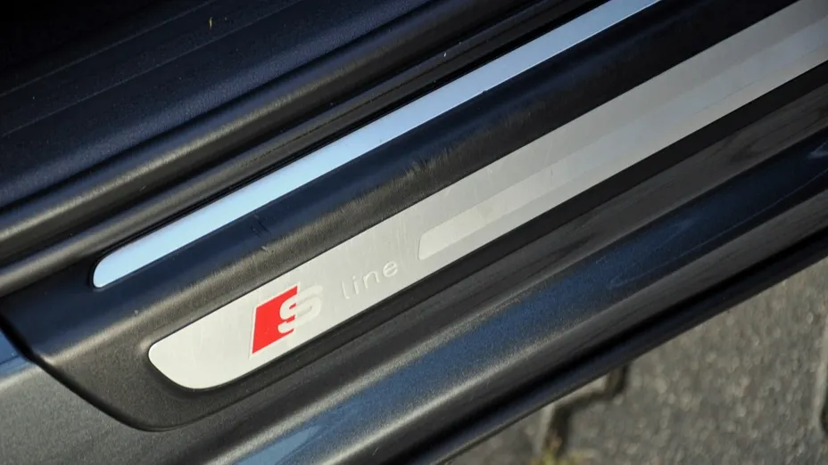AUDI Q5 -