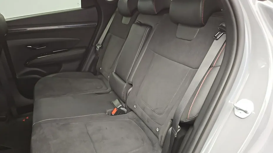 HYUNDAI Tucson -