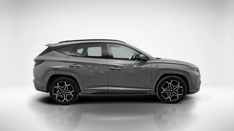 HYUNDAI Tucson -