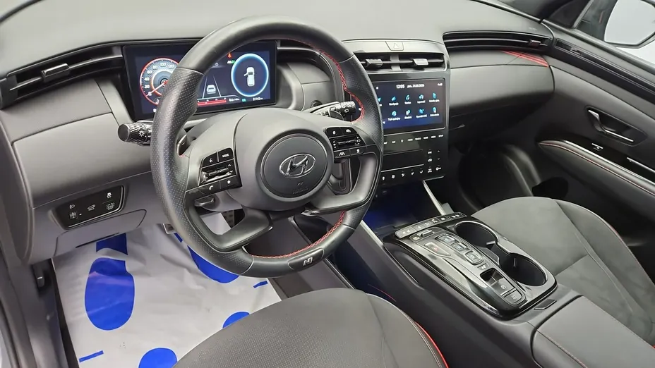 HYUNDAI Tucson -