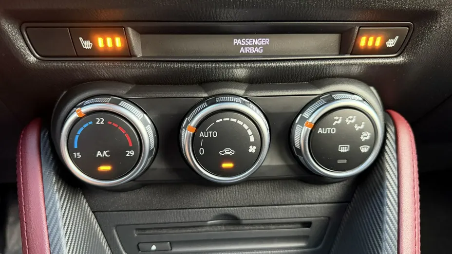 MAZDA CX-3 -