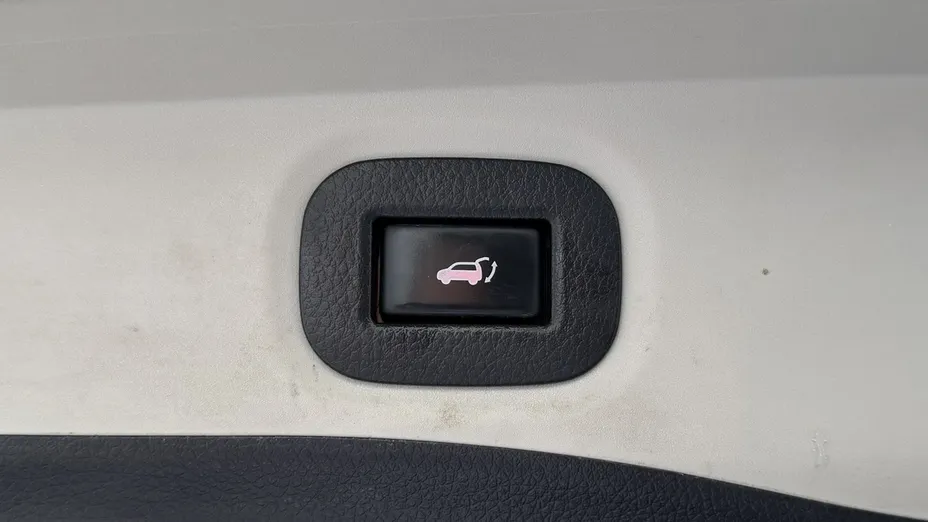 NISSAN X-Trail -