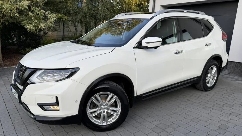 NISSAN X-Trail -