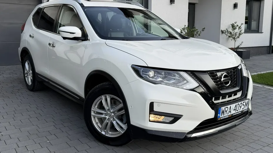 NISSAN X-Trail -