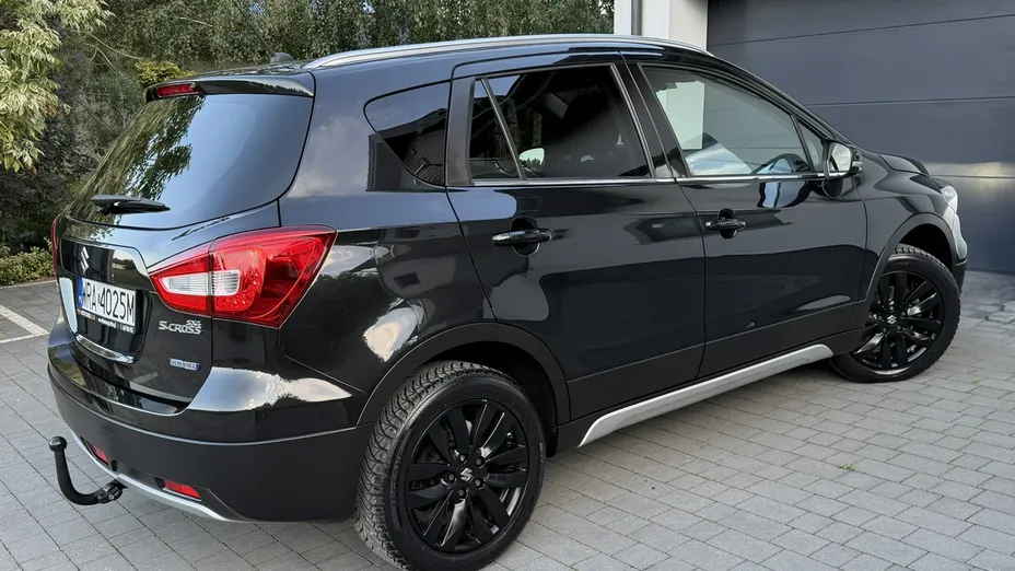 SUZUKI S-Cross -