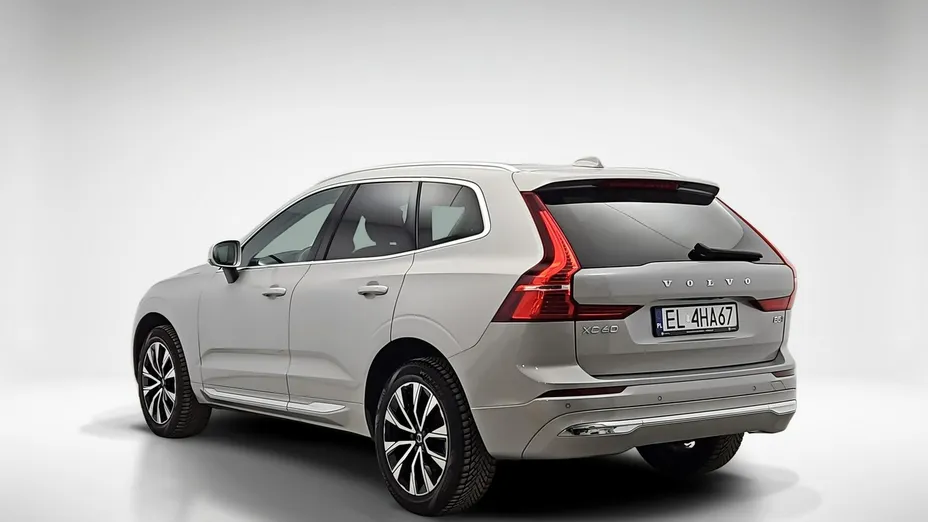 VOLVO XC60 -
