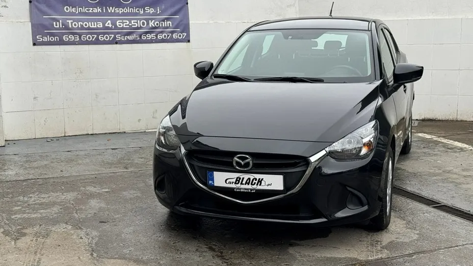 MAZDA 2 -