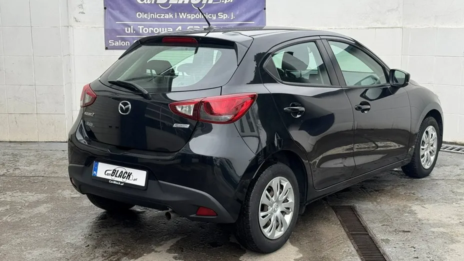 MAZDA 2 -