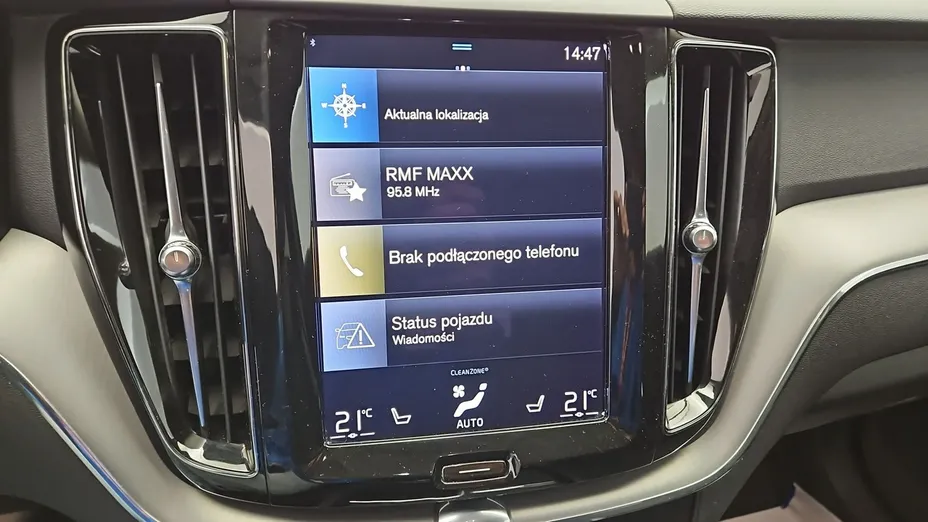 VOLVO XC60 -