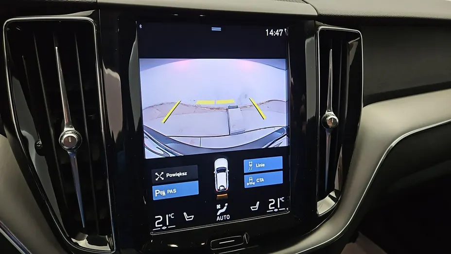 VOLVO XC60 -