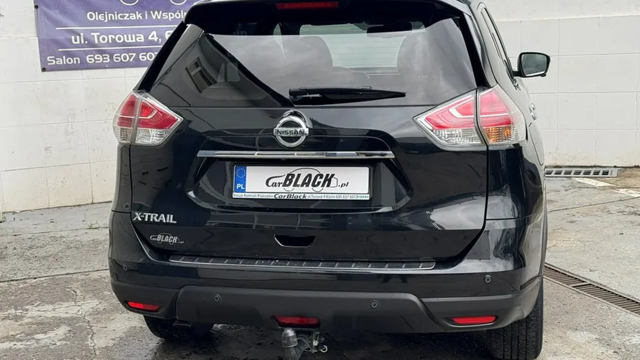 NISSAN X-Trail -