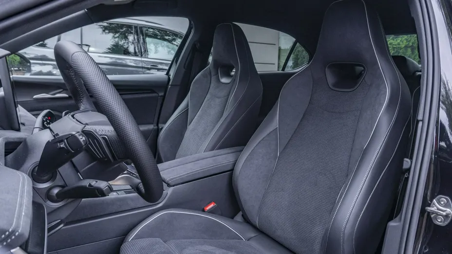 SKODA Superb -
