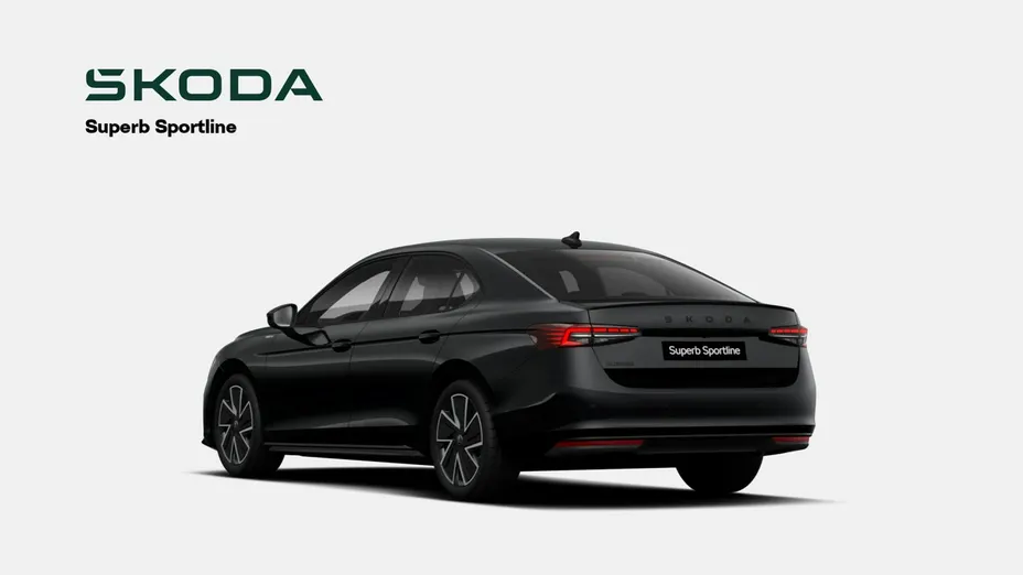 SKODA Superb -