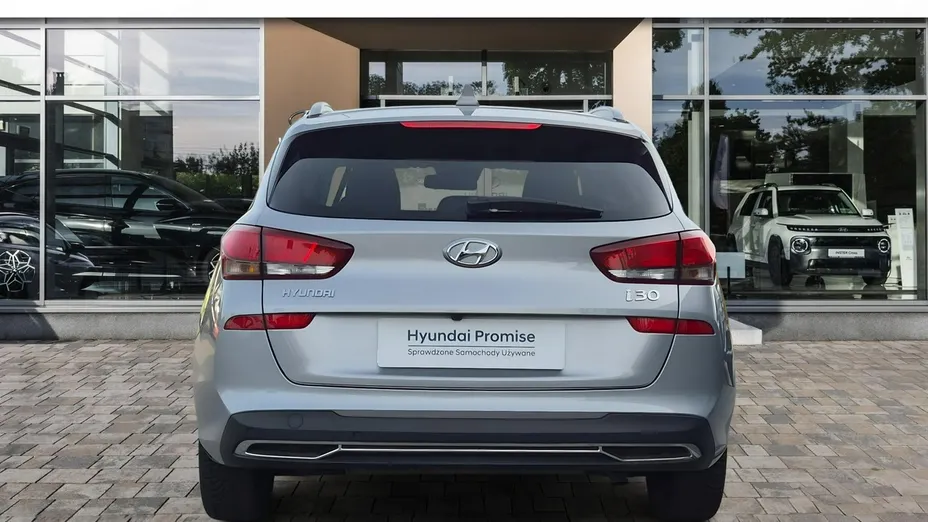 HYUNDAI i30 -