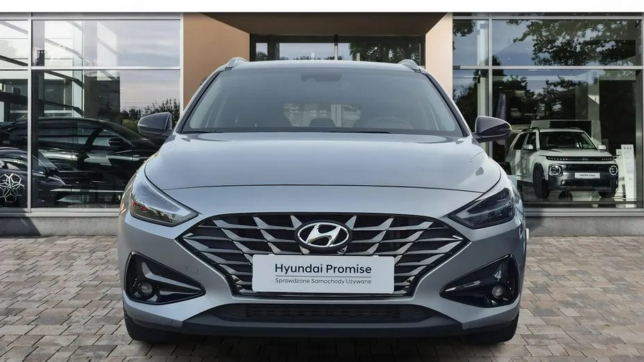 HYUNDAI i30 -