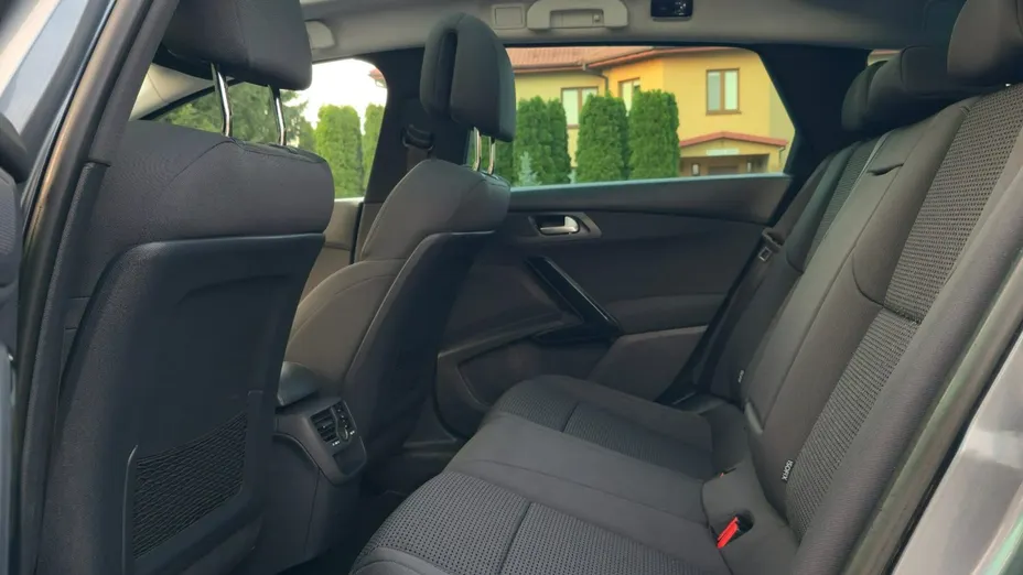 PEUGEOT 508 -