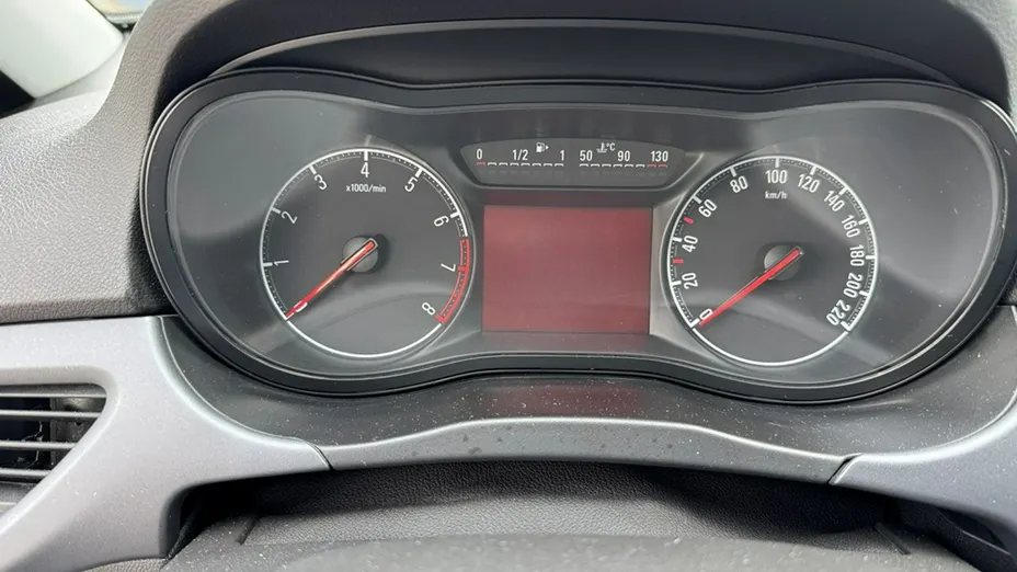 OPEL Corsa -