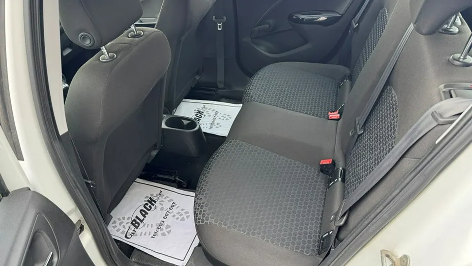 OPEL Corsa -