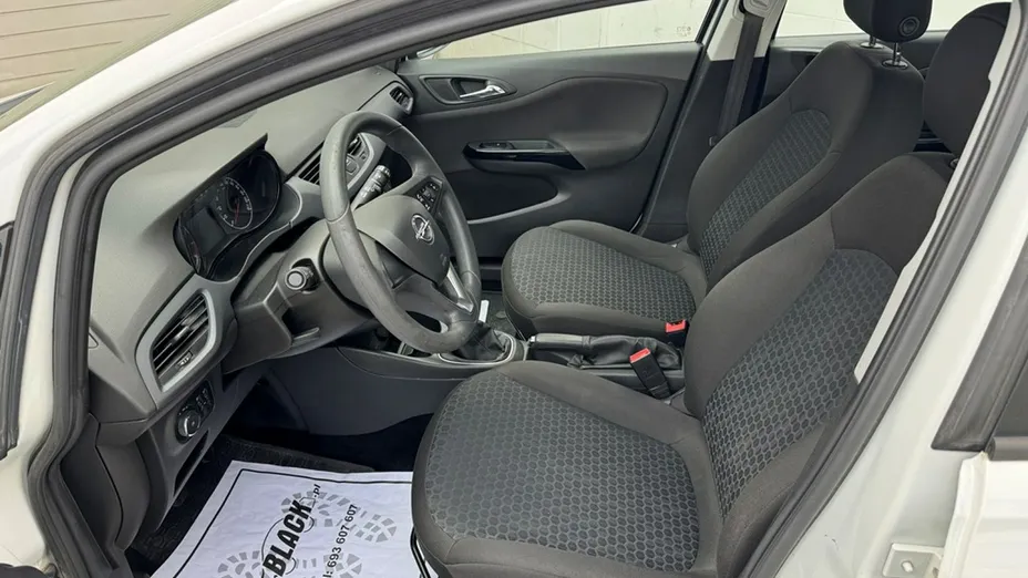 OPEL Corsa -