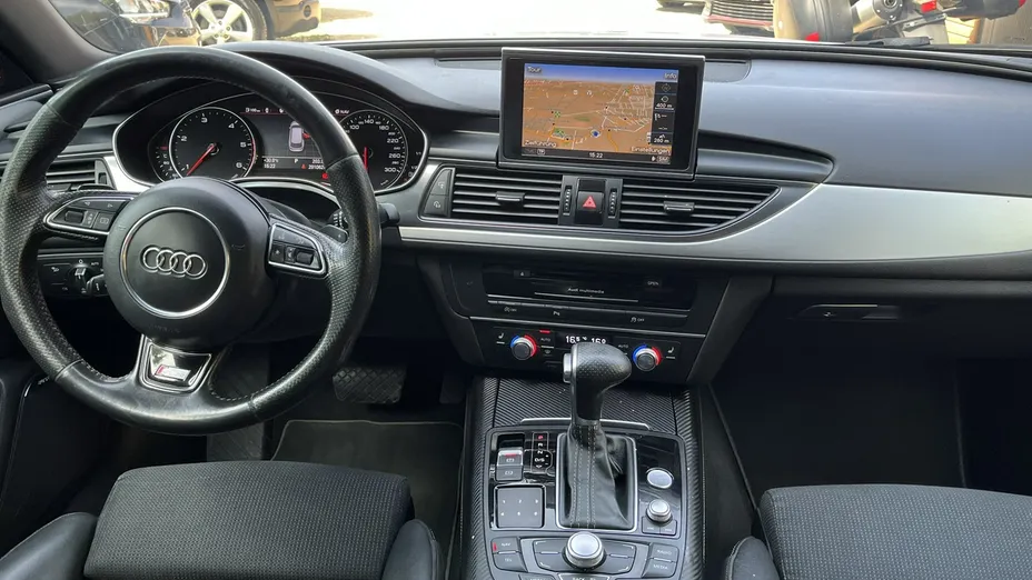 AUDI A6 Avant -