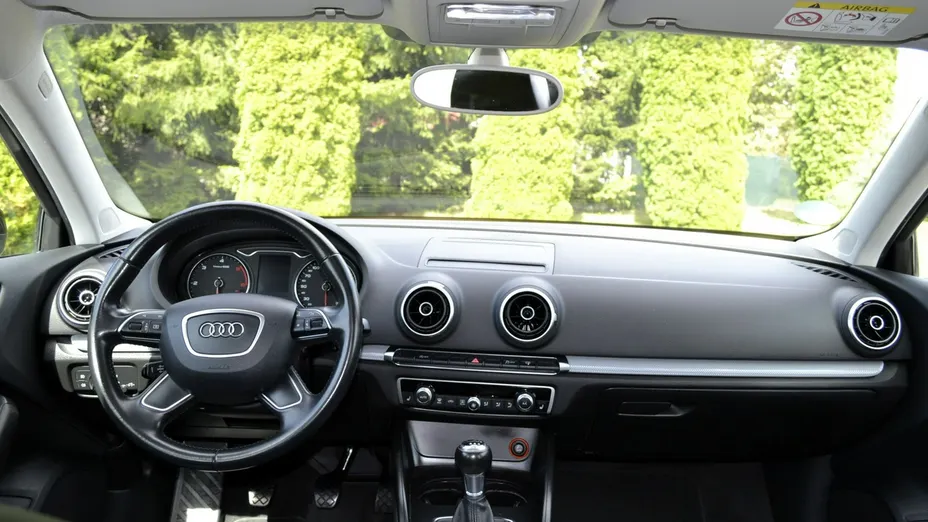 AUDI A3 Sportback -