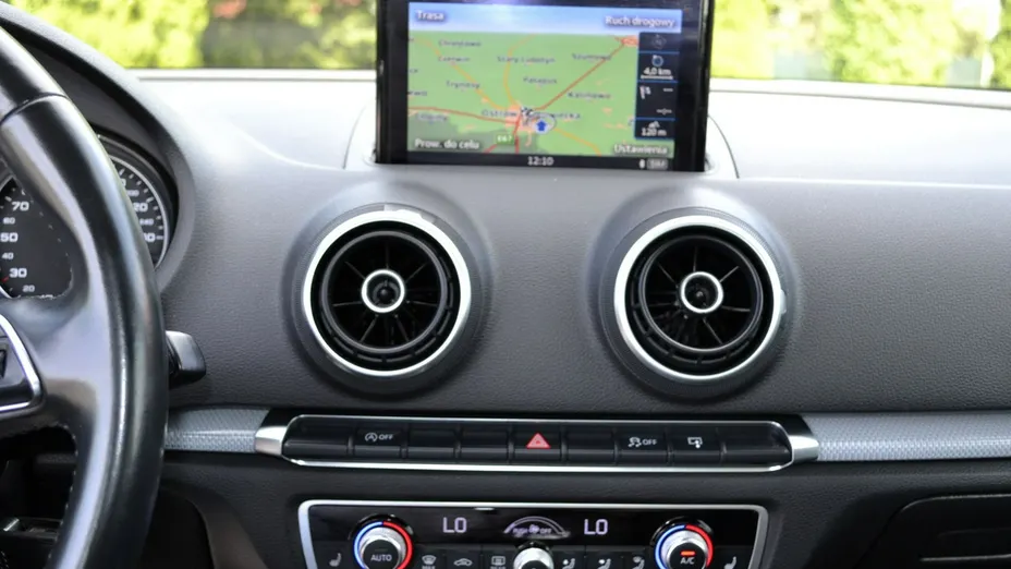 AUDI A3 Sportback -