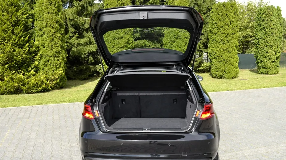AUDI A3 Sportback -