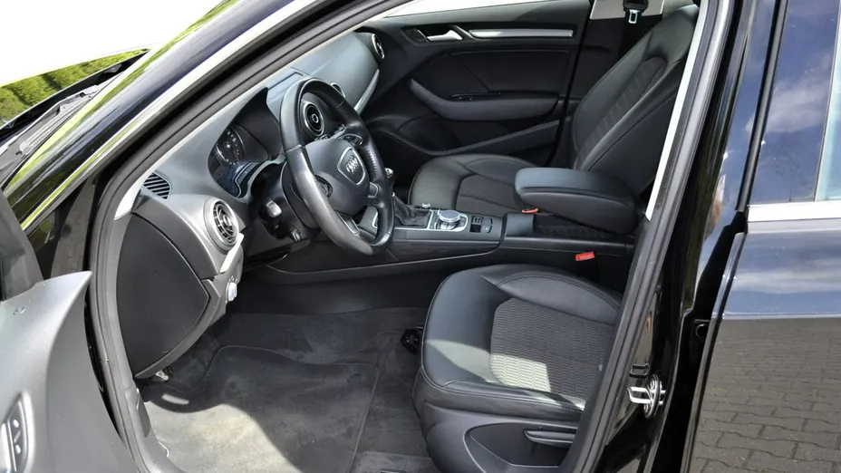 AUDI A3 Sportback -