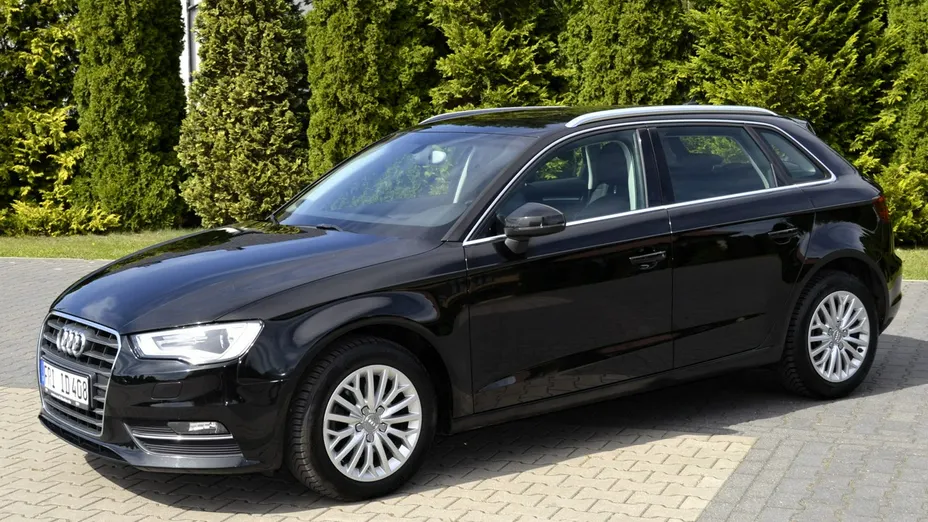 AUDI A3 Sportback -