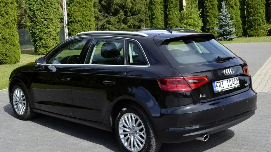 AUDI A3 Sportback -