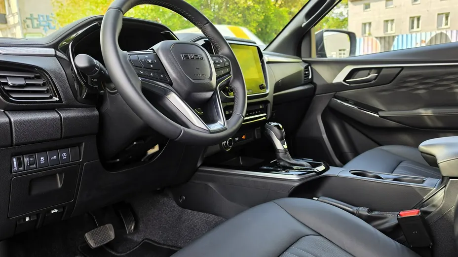 ISUZU D-Max -