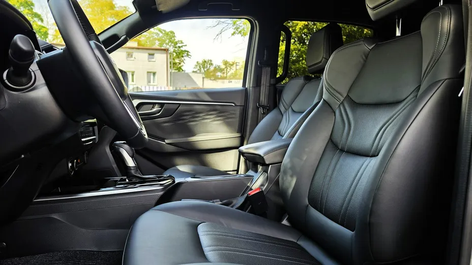 ISUZU D-Max -