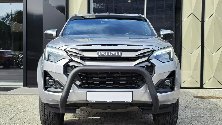 ISUZU D-Max -
